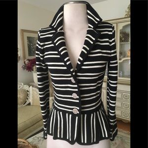 Style & Co perfect condition adorable crop jacket size PM